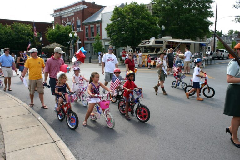 July Guide to Franklin Franklin on the Fourth Downtown Franklin