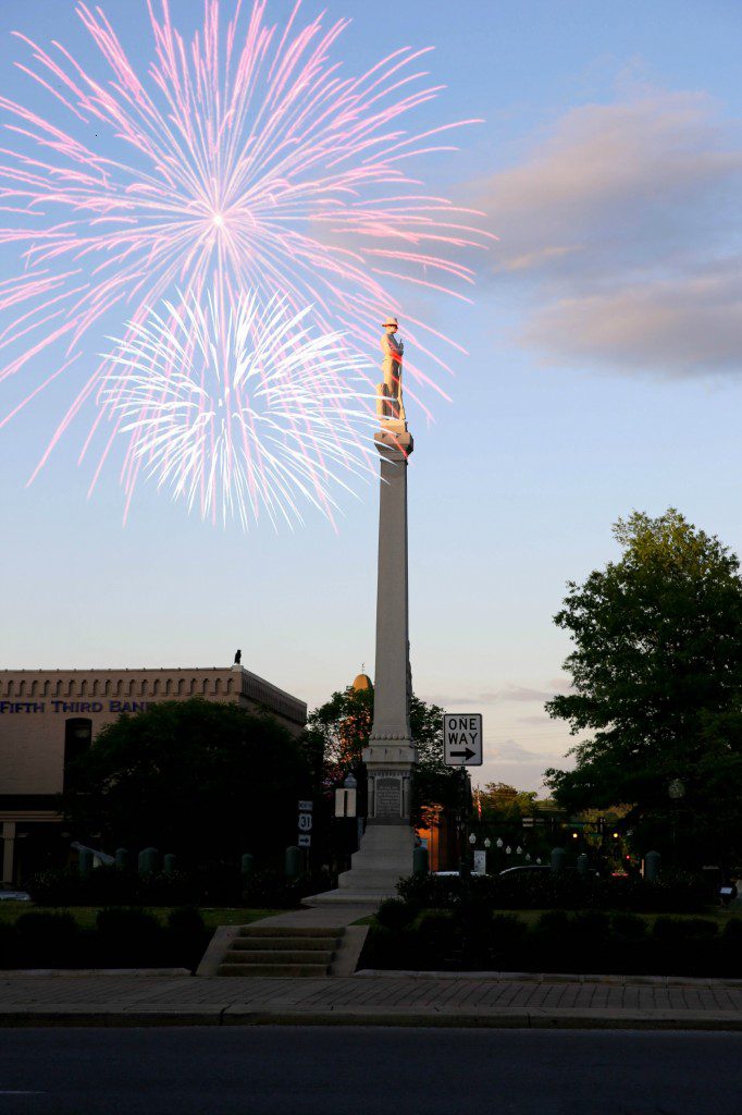 New Year's Eve in Downtown Franklin Ringing in 2015 Downtown Franklin