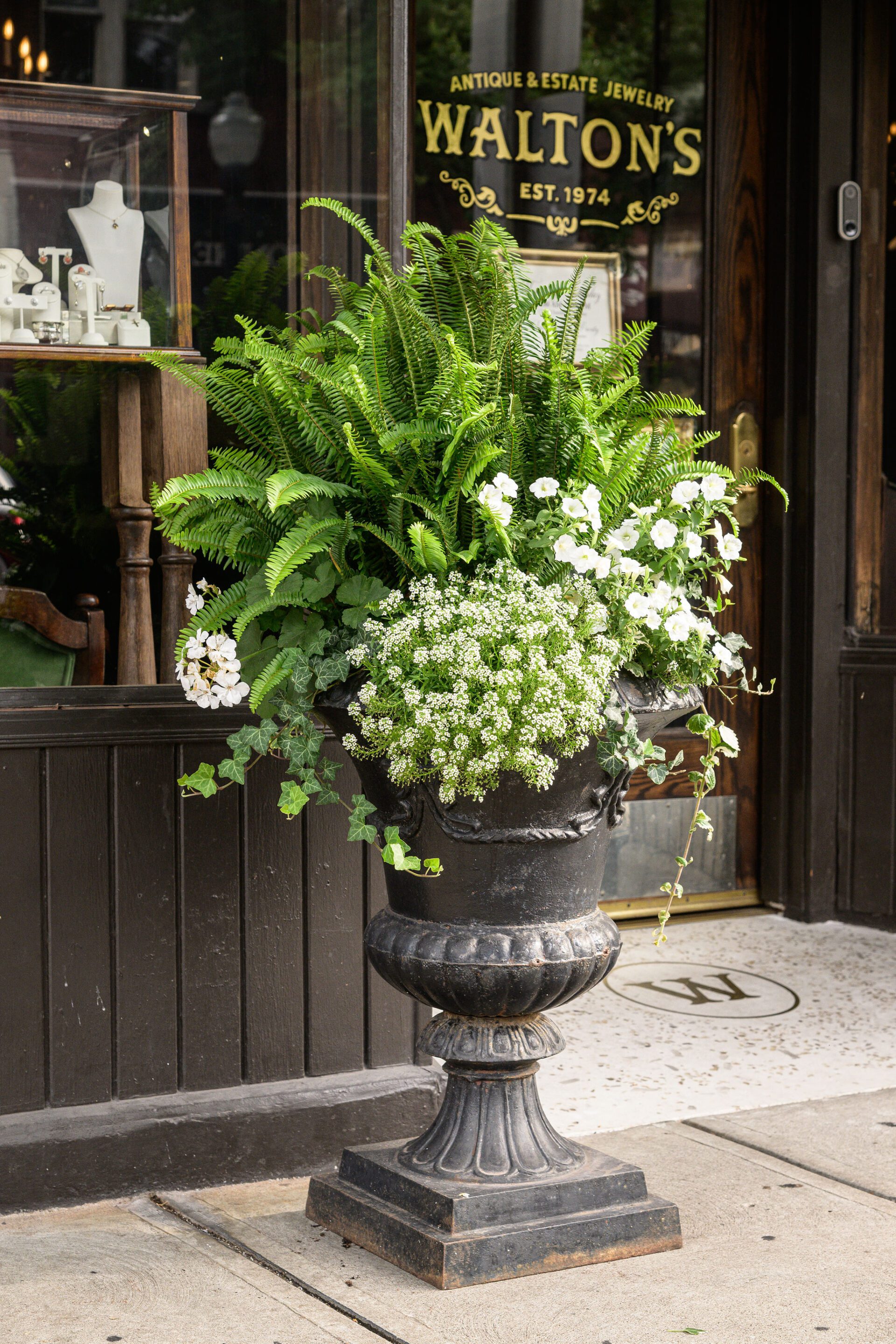 Flowers on Main Contest Downtown Franklin